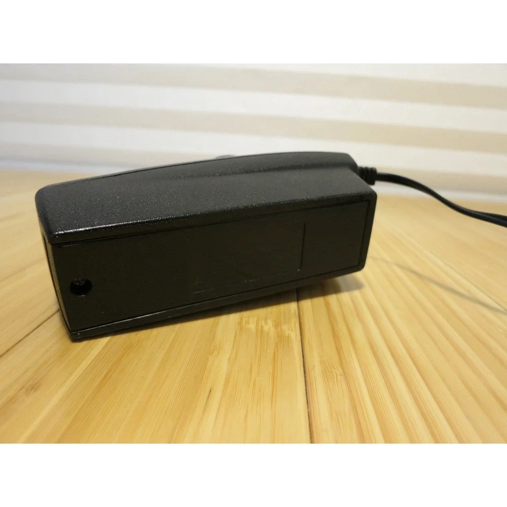Atari Paddle Plug N Play 13 TV Games 2004 Jakks Pacific - Picture 6 of 7